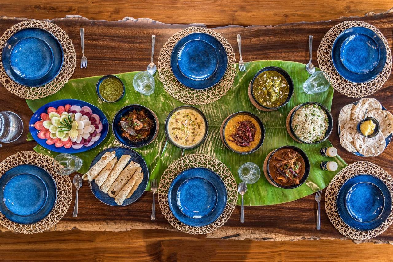 Saffronstays Happy Fields, Pune - Luxury Farmstay With Farm To Table Food Экстерьер фото