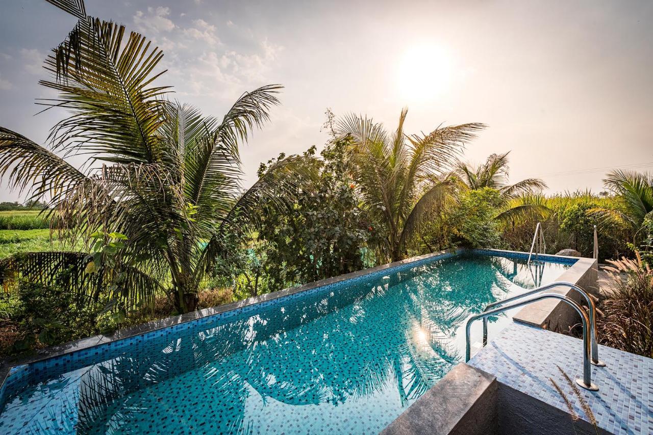 Saffronstays Happy Fields, Pune - Luxury Farmstay With Farm To Table Food Экстерьер фото